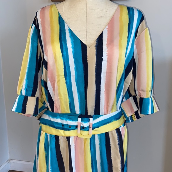 NEW Lane Bryant 28 beautiful blouse with belt - Picture 2 of 9